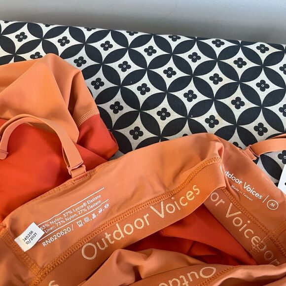 Outdoor Voices Zoom Full Length Bodysuit NWT Size S - Picture 11 of 11